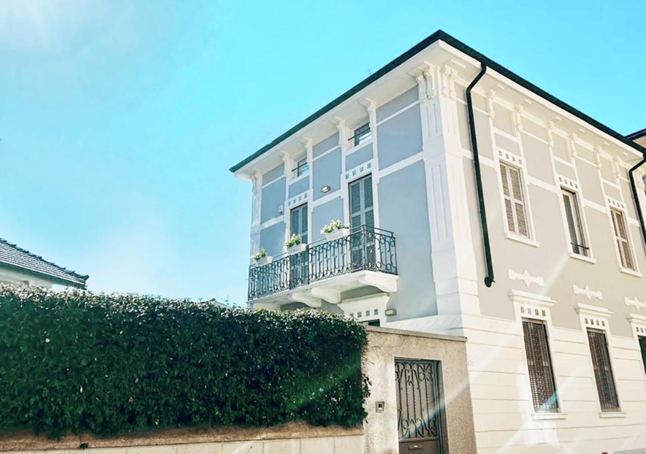 Villa Martina Luxury Suites Lecco Bagian luar foto